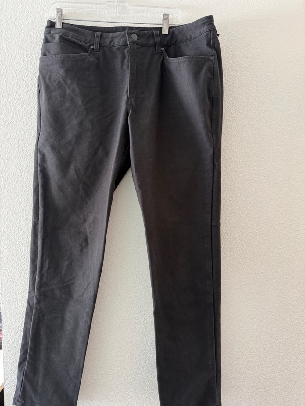 Lululemon Men’s Commission Pants